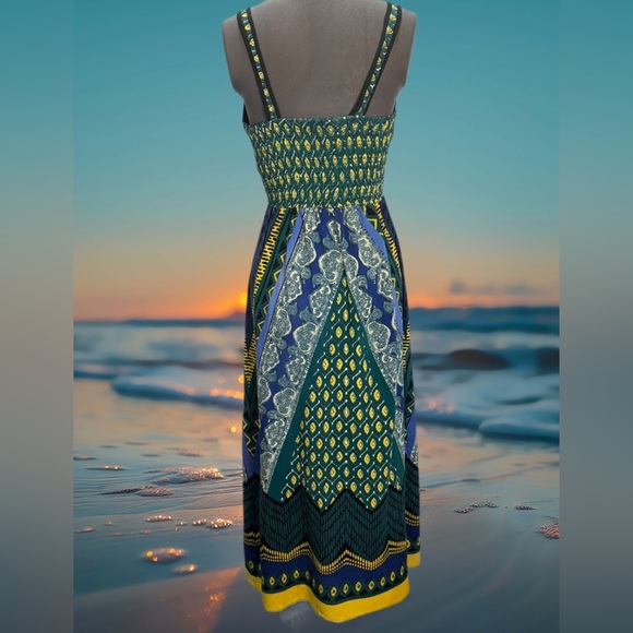 Angie V-Neck Batik Print Smocked Back Versatile Strap Maxi Sundress Size… - Picture 3 of 5